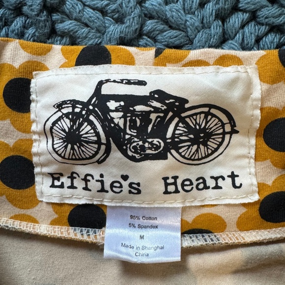 Effie's Heart Skirt Medium - Picture 3 of 3